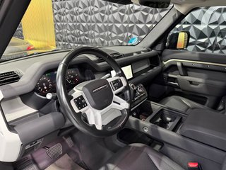 Land Rover Defender 2021