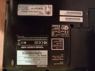 2 Portátiles Toshiba  para piezas No foncionan