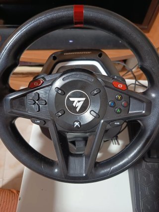 Volante con pedales Thrustmaster T128 Xbox y Pc