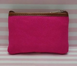 NOVEDAD! MONEDERO ROSA CON BANDERA