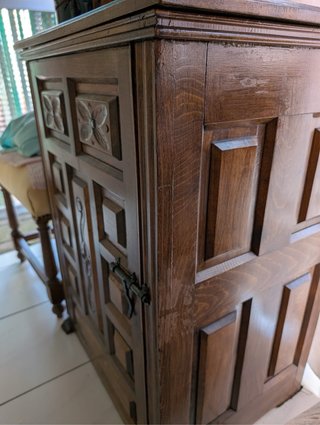 Máquina de coser Sigma con mueble