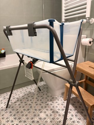 Bañera Stokke para bebé en buen estado