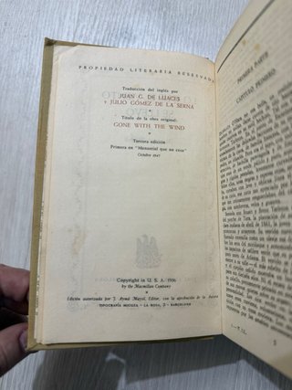 Libro antiguo “Lo que el viento de llevó”
