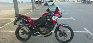 Honda Africa Twin 1100L 2023 Roja/Negra