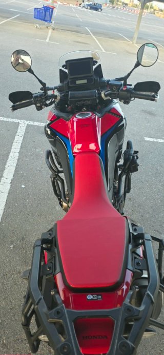 Honda Africa Twin 1100L 2023 Roja/Negra