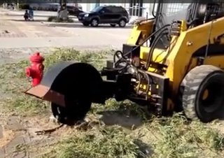 Destoconadora para minicargadora