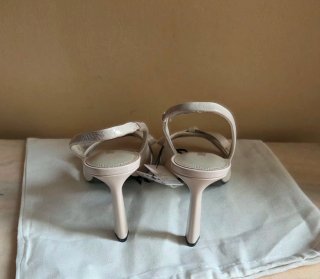 Sandalias destalonadas Zara