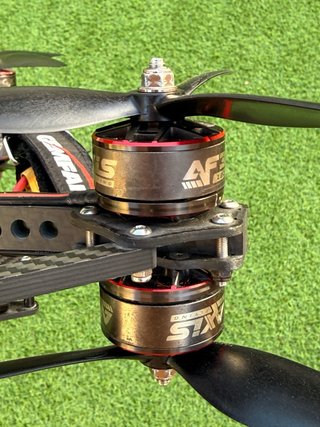 Cinelifter FPV Sicario Shen Drones 8 motores