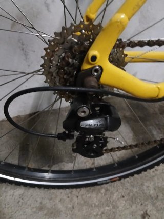 Bicicleta Specialized CROSSTRAIL Negra/Amarilla