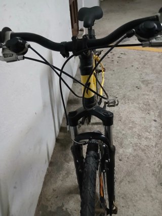 Bicicleta Specialized CROSSTRAIL Negra/Amarilla