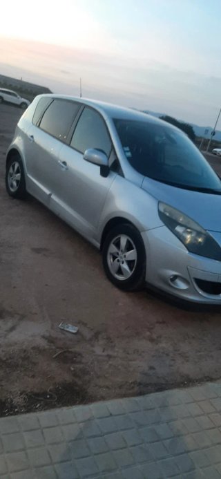 renault sinic sinic 2011