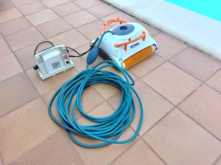 Robot Limpiafondos Piscina