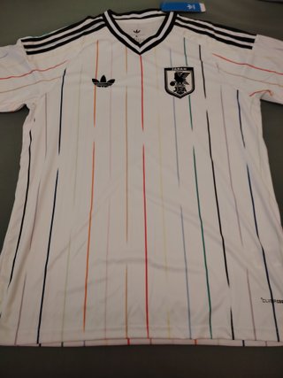 Camiseta Japón Adidas XL Arcoíris Nueva
