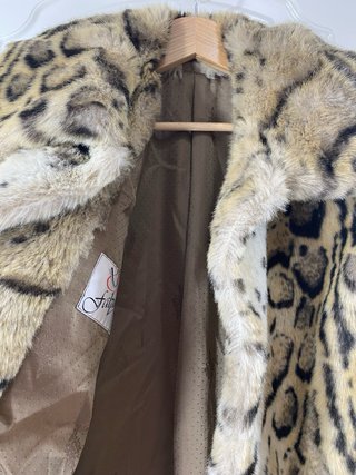 Cappotto a pelliccia donna taglia IT 50