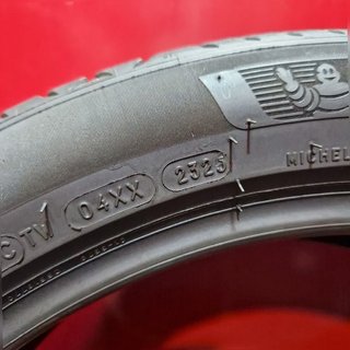 [R. 2053] - 195 55 20 95H MICHELIN Neumáticos