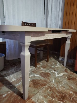 Mesa extensible 4-6 personas