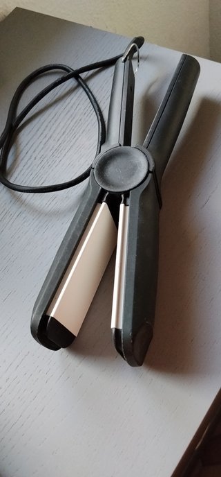 Plancha de pelo Rowenta de placas anchas