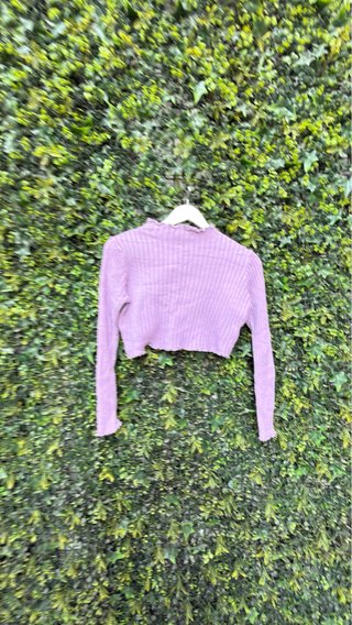 Blusa de lana morada manga larga