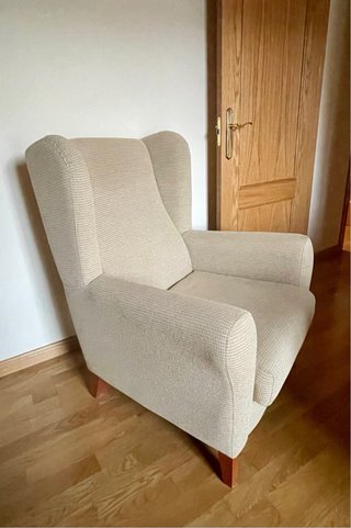 Sofá 2 plazas + Sillón Orejero