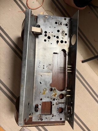 Caja de radio de válvulas vintage tonfunk