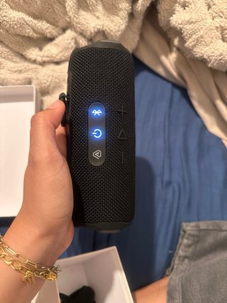 JBL Flip 7 Tomorrowland Edición Limitada