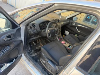 Ford S-MAX 2010