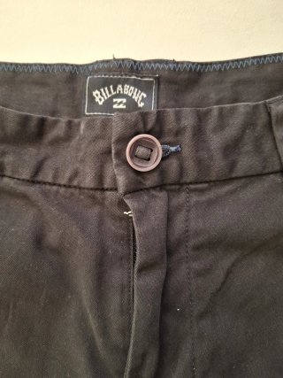 Pantalones Cortos Billabong Negros. T-48