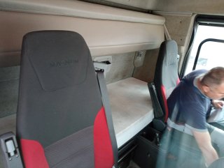 Renault magnum 2012