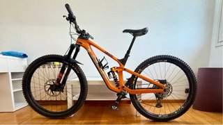 Trek Slash 9.7 Carbon 2022