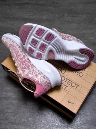 Scarpe Nike donna rosa e bianche. Nuove