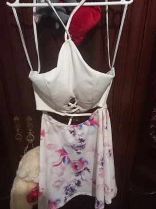 Conjunto Top y Falda Estampada Talla S