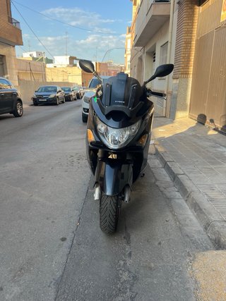 Kymco Xciting 500 cc Maxi Scooter