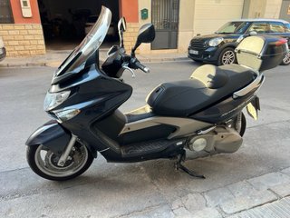Kymco Xciting 500 cc Maxi Scooter