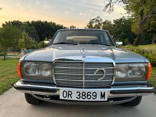 Mercedes-Benz W123 280E