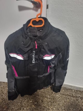 Chaqueta Moto Chica Bella Negra y Rosa TALLA XL