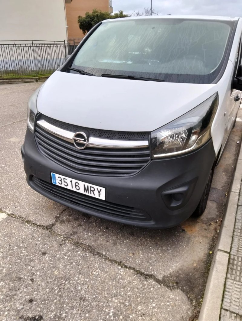 Opel Vivaro 2015 - foto 1