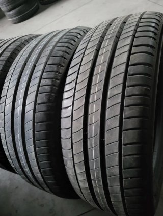Michelin 225/50 R18