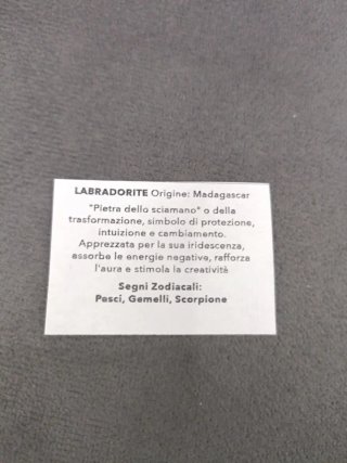 Pietra da palmo di Labradorite Madagascar