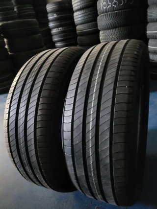 Michelin 235/55 R18