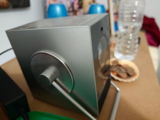 Proyector LG Cine Beam Q Laser 4K HU710PB