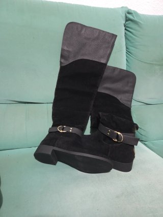 Botas altas gamuzadas negras Talla 37