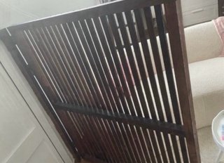 Puerta de madera hecha a mano