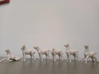 Conjunto 6 Caballos Porcelana Blancos