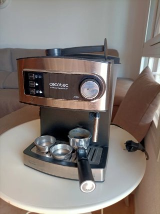Cafetera Cecotec Power Espresso 20