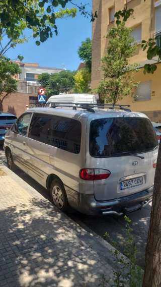 Hyundai H-1 2003