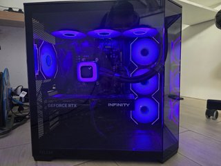 Pc gaming rtx 5070 rayzen 7 5800x