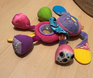 Juguete sensorial para bebé