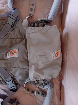 Mochila Portabebés Ergobaby Adapt Gris