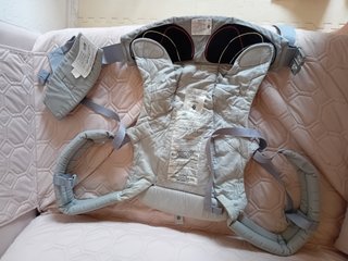 Mochila Portabebés Ergobaby Adapt Gris