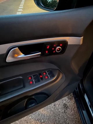 Volkswagen Touran 2013   2.0 tdi   7 plazas